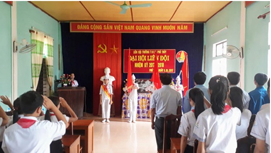 Anh 1 lien doi.jpg
