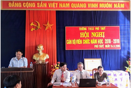 A5 Hoi nghi.jpg