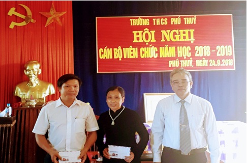 A7 Hoi nghi.jpg
