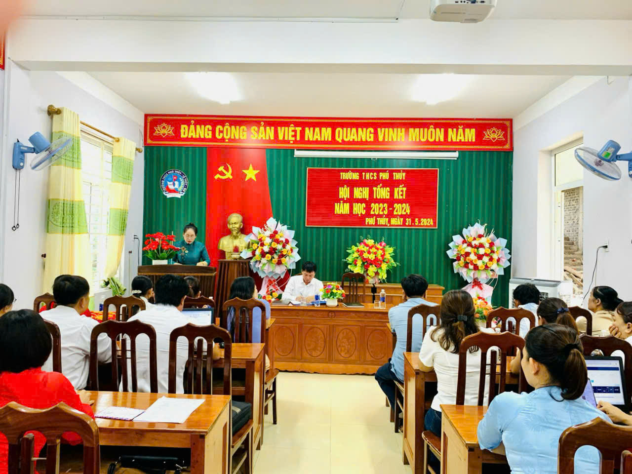 Xem chi tiết album này